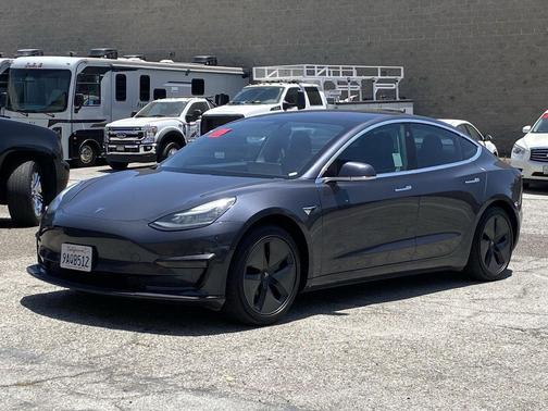Midnight Silver Metallic 2018 Tesla Model 3 Mid Range