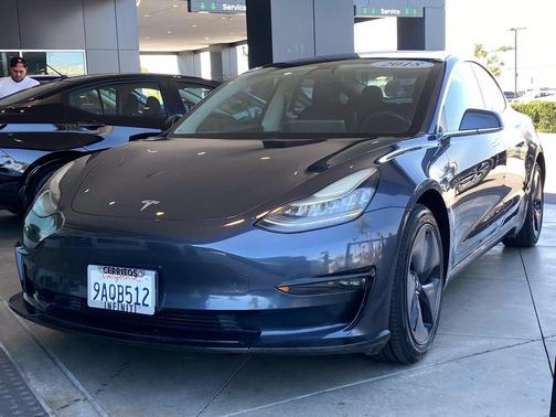 Midnight Silver Metallic 2018 Tesla Model 3 Mid Range