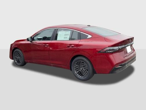 Scarlet Ember Tintcoat 2026 Nissan Sentra SV