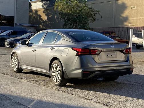 2021 Nissan Altima S FWD