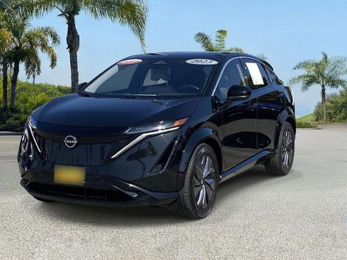 Black Diamond Pearl 2023 Nissan ARIYA ENGAGE