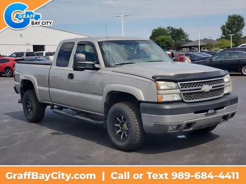 Silver Birch Metallic 2005 Chevrolet Silverado 2500 LS H/D Extended Cab