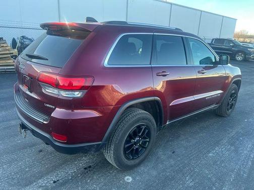 2020 Jeep Grand Cherokee Laredo