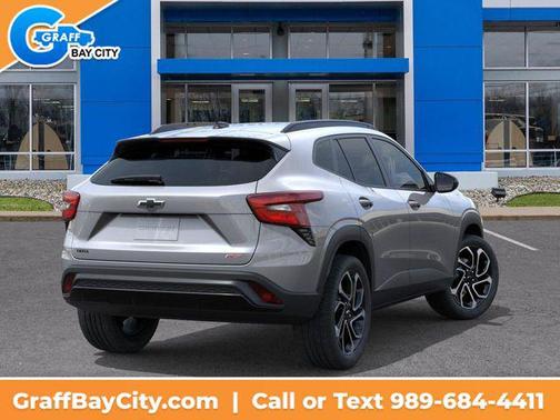 Sterling Gray Metallic 2026 Chevrolet Trax FWD 2RS