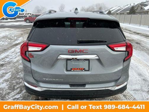 2023 GMC Terrain SLT