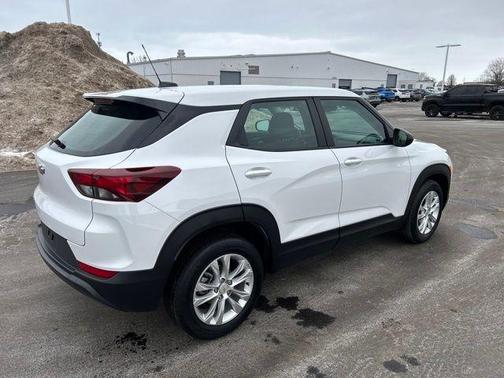 2023 Chevrolet Trailblazer LS