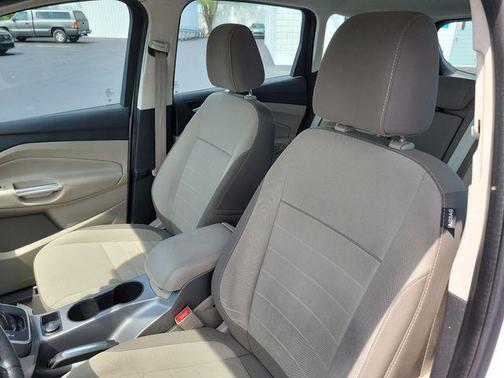 Ruby Red Metallic Tinted Clearcoat 2015 Ford C-Max Hybrid SE