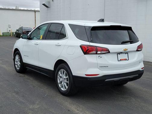 Summit White 2024 Chevrolet Equinox 1LT