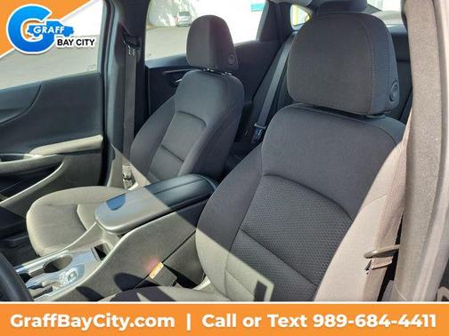 Mosaic Black Metallic 2025 Chevrolet Malibu FWD 1LT