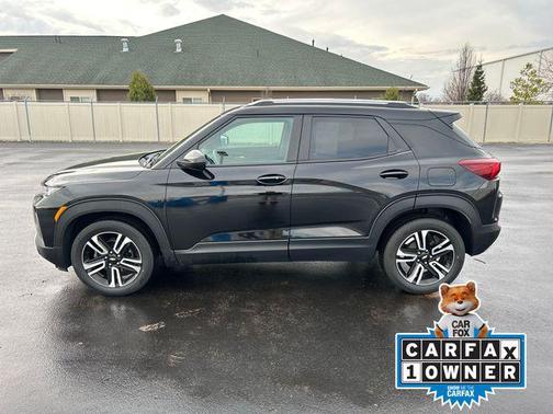 Mosaic Black Metallic 2023 Chevrolet Trailblazer LT