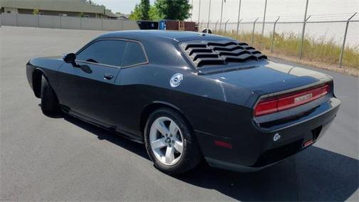 2012 Dodge Challenger SXT