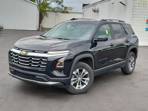 Mosaic Black Metallic 2025 Chevrolet Equinox 1LT