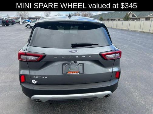 Carbonized Gray Metallic 2025 Ford Escape Active