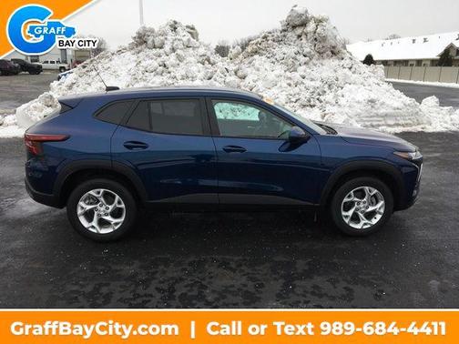 2024 Chevrolet Trax LS