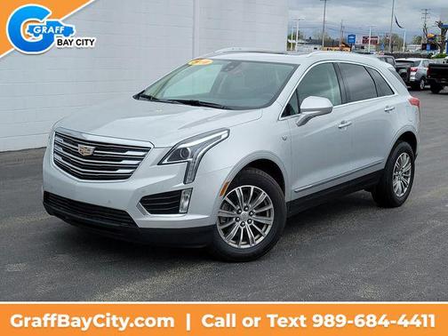 Radiant Silver Metallic 2018 Cadillac XT5 Luxury