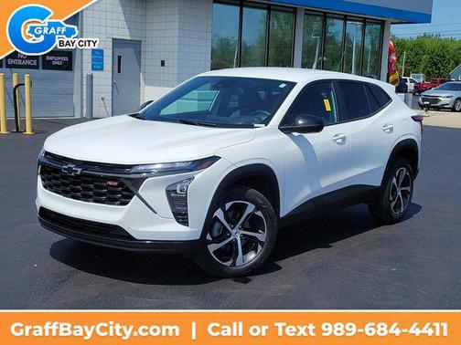 Summit White 2024 Chevrolet Trax FWD 1RS