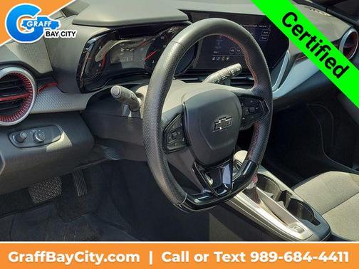 Summit White 2024 Chevrolet Trax FWD 1RS