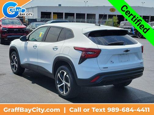 Summit White 2024 Chevrolet Trax FWD 1RS
