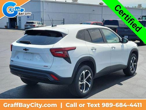 Summit White 2024 Chevrolet Trax FWD 1RS
