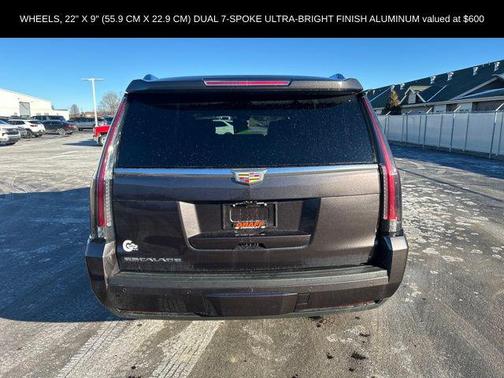 2017 Cadillac Escalade ESV Luxury