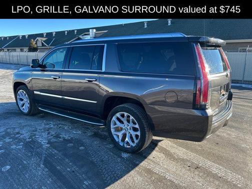 2017 Cadillac Escalade ESV Luxury