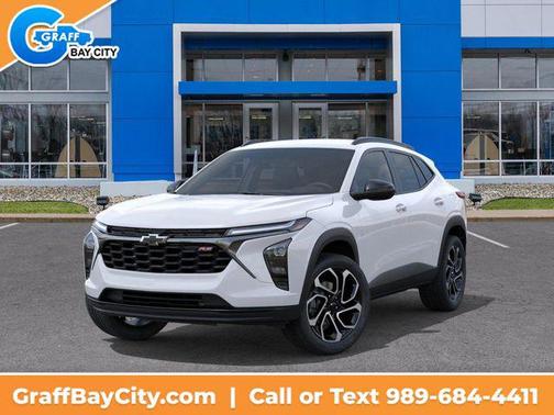 Summit White 2026 Chevrolet Trax FWD 2RS