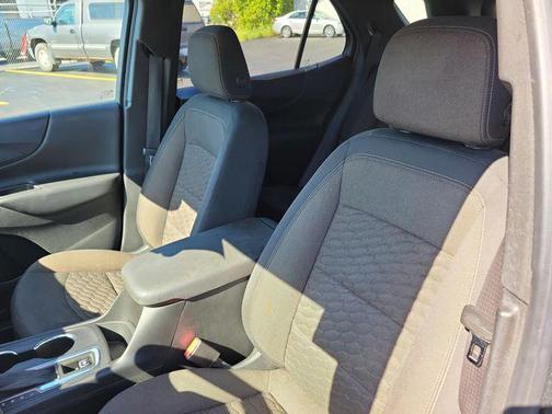 Nightfall Gray Metallic 2019 Chevrolet Equinox 1LT