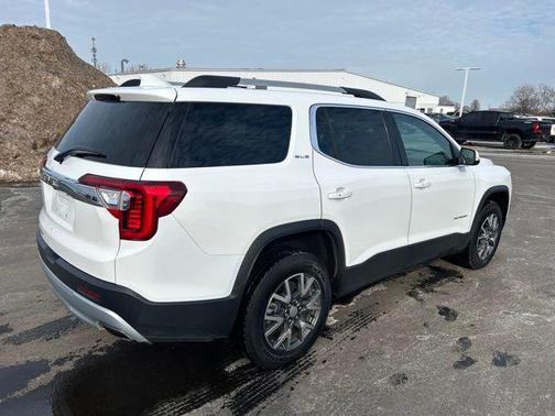 2023 GMC Acadia FWD SLE