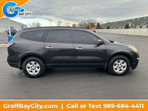 2017 Chevrolet Traverse LS