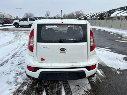 2013 Kia Soul Base