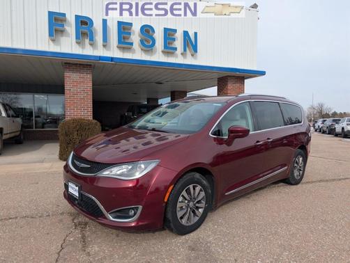 2020 Chrysler Pacifica Touring-L Plus