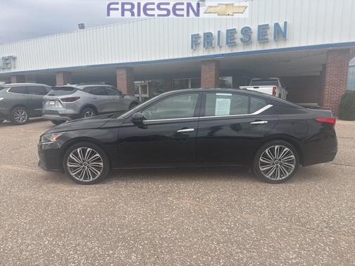2023 Nissan Altima 2.5 SL
