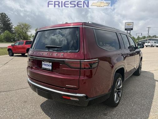 2023 Jeep Wagoneer L Series III