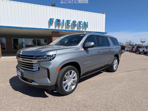 2023 Chevrolet Suburban High Country