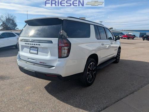 2022 Chevrolet Suburban RST