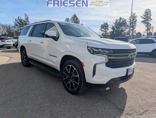 2022 Chevrolet Suburban RST