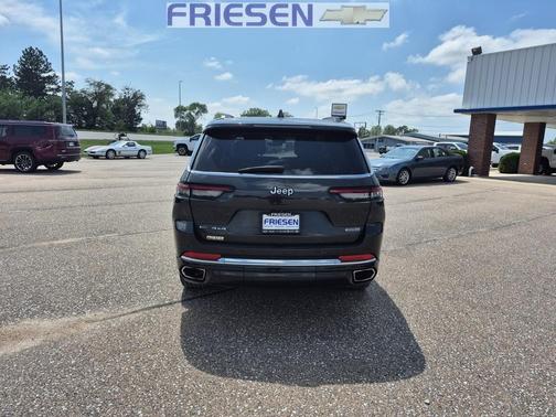 2022 Jeep Grand Cherokee L Overland
