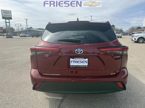 2021 Toyota Highlander Hybrid XLE