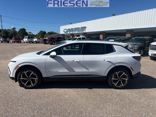 2024 Chevrolet Equinox EV LT