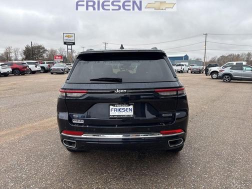 2022 Jeep Grand Cherokee 4xe Overland