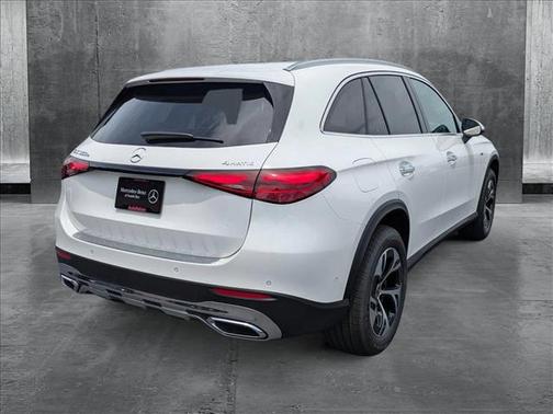 2025 Mercedes-Benz GLC 350e Base