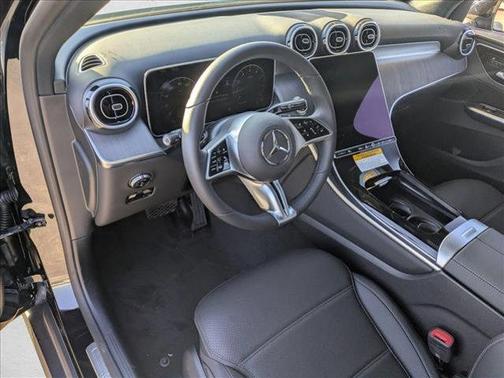 2026 Mercedes-Benz GLC 300 Base