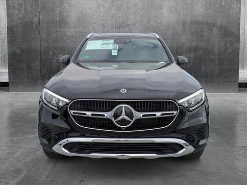 2025 Mercedes-Benz GLC 350e Base