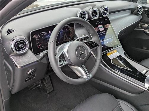 2025 Mercedes-Benz GLC 350e Base