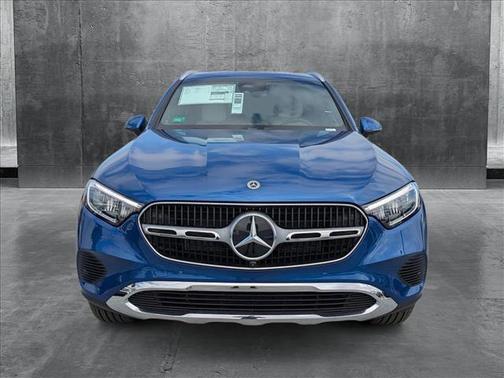 2025 Mercedes-Benz GLC 350e Base