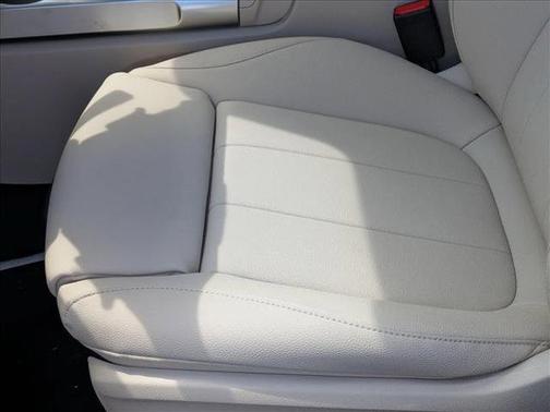 2025 Mercedes-Benz EQB 250 Base