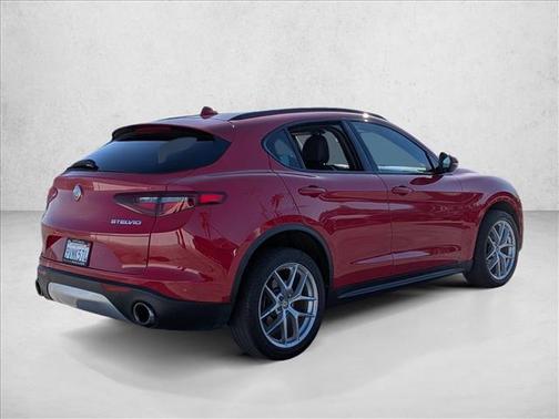 2018 Alfa Romeo Stelvio Ti Sport