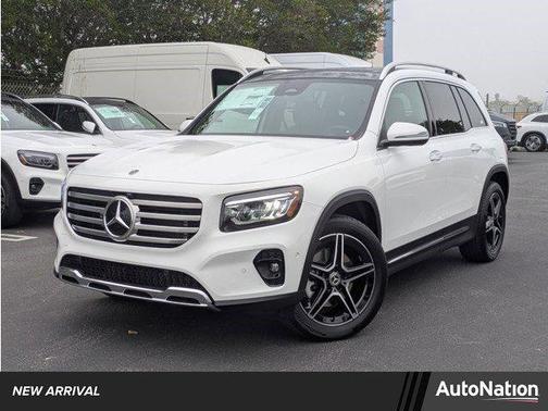 Polar White 2026 Mercedes-Benz GLB 250 Base