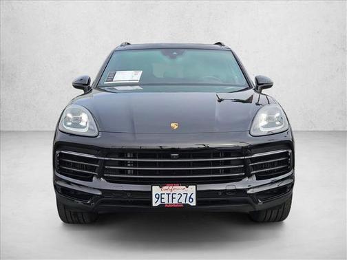 2023 Porsche Cayenne Platinum Edition