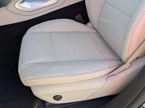 2026 Mercedes-Benz GLS 450 4MATIC